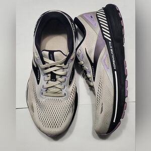 Brooks Adrenaline GTS Running Shoes